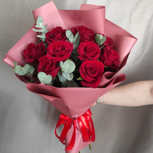 Rosas con eucalipto "
