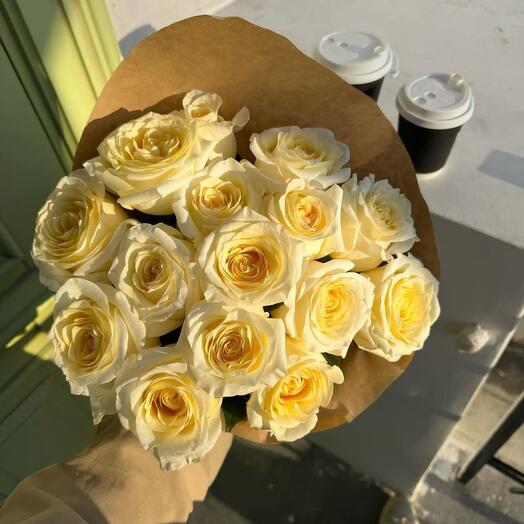 Bridal bouquets from perfumed white o'hara