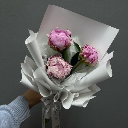 Мини букетик пионов