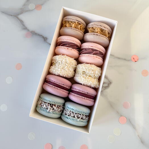 Macaroni Almond Cake Set 10 pieces