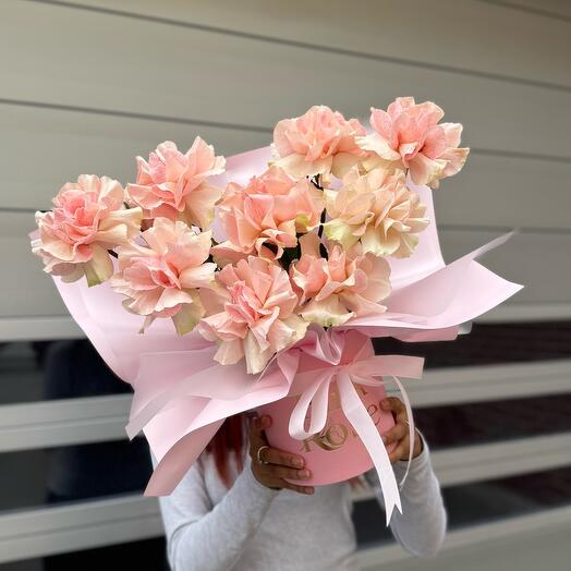 Цветы в коробке