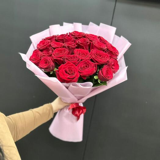 25 КРАСНЫХ РОЗ