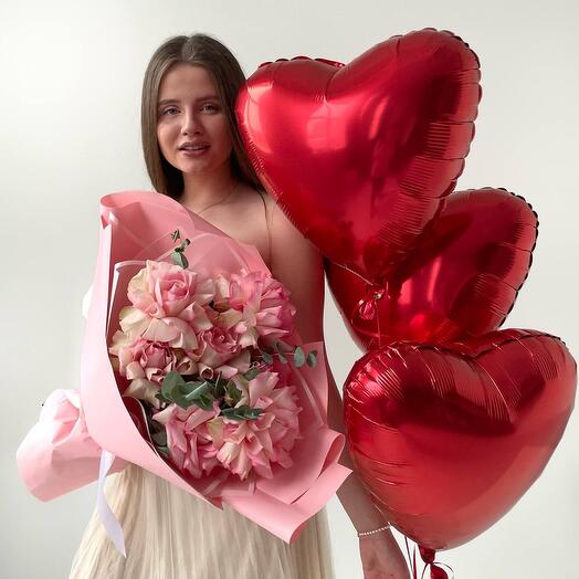 Акция от Vivienne Sabo, Букет из французских роз и шаров в виде сердца ♥️