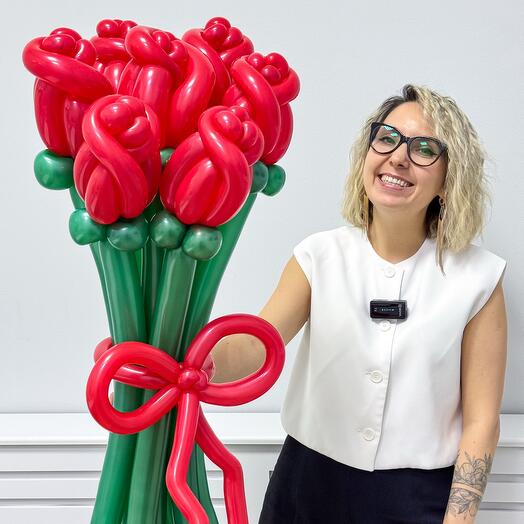 Букет роз из шаров 48