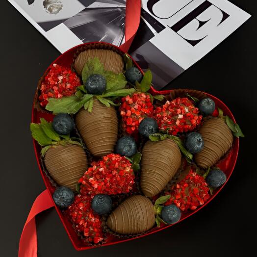Fresa en chocolate corazón S 9-11pcs