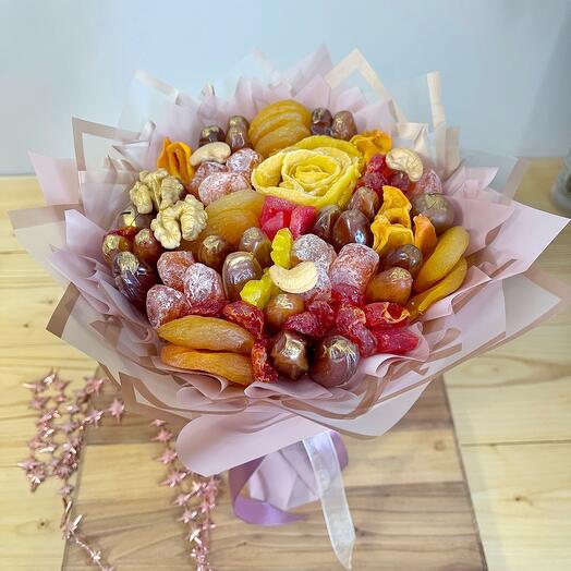 Bouquet of dried fruits with mango rose