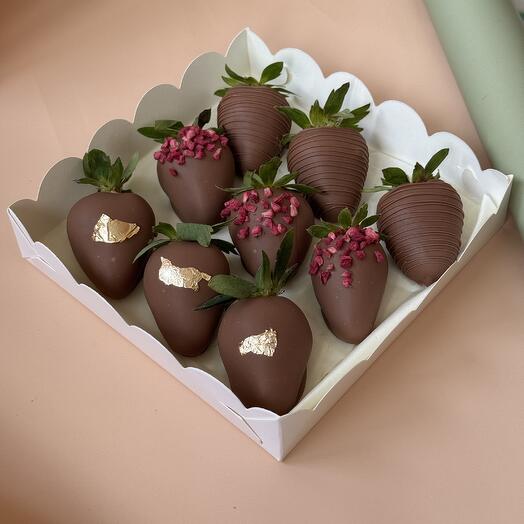 Клубника в шоколаде 🍓🍫🍫