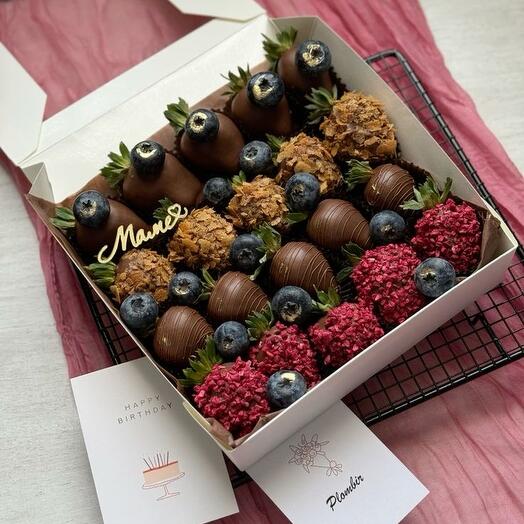 Клубника в шоколаде 20шт «Маме»