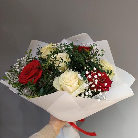 Букет из роз классический