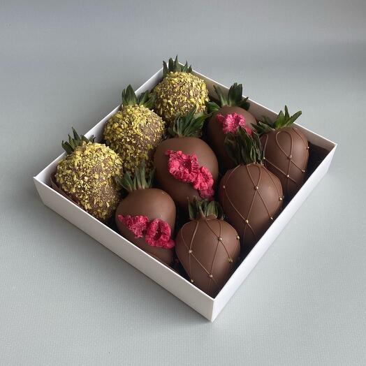 Fresa en chocolate "15"