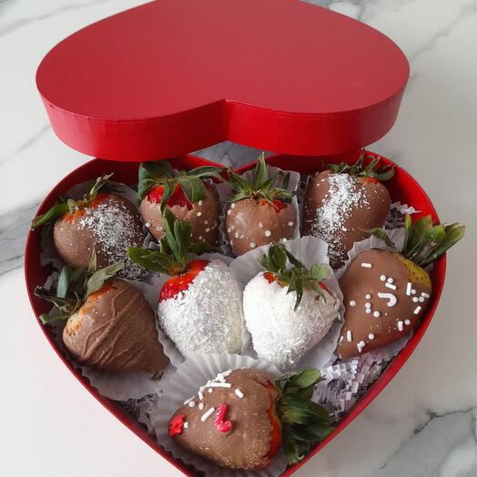 Клубника в шоколаде "Клубничная любовь"