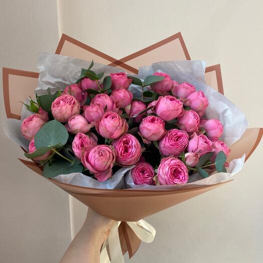 Giselle (7 rosas de peonía)
