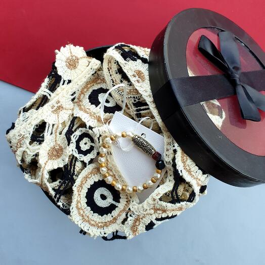 Gift box top cropped e bracciale elastico