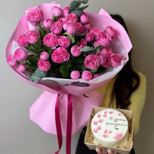 Букет кустовых роз + бенто