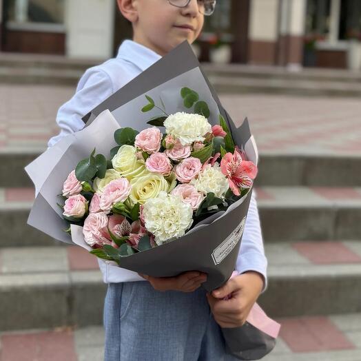 Авторский букет «Здравствуй, школа»