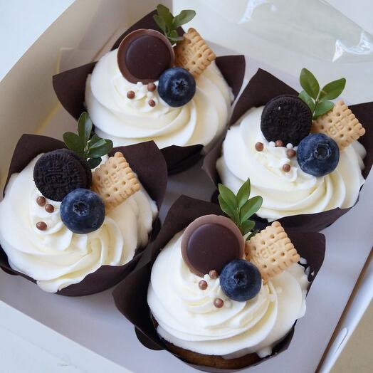 Набор из 4 капкейков