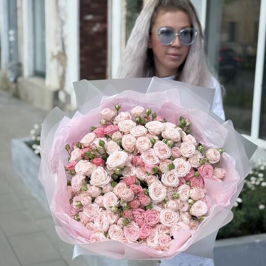 Кустовые розы 🥀 Армении 🌹