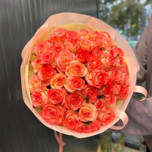 Розы Джумилия розовые 51 шт
