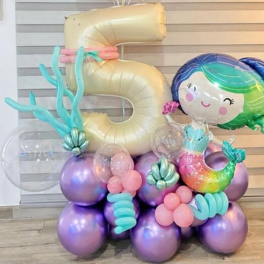 Композиция из воздушных шаров на 5 лет "Русалочка"