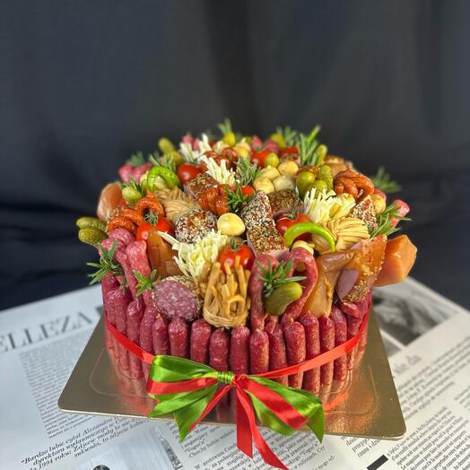 Мясной торт мужчине, женщине, руководителю