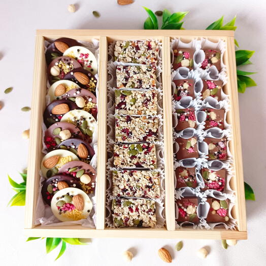 Подарочный сладкий набор. Шоколадный набор