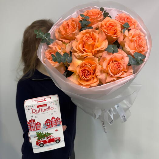 Комбо из французских роз и конфет🤍