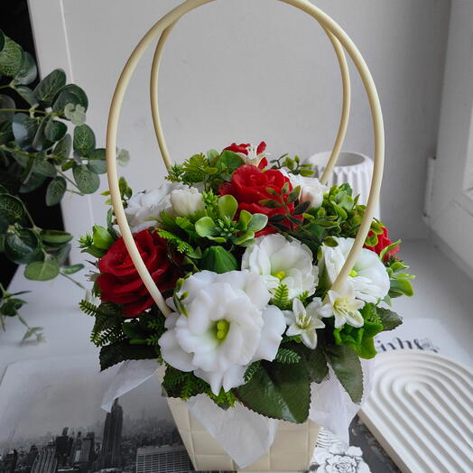 Мыльный букет с эустомой и розами 🌸