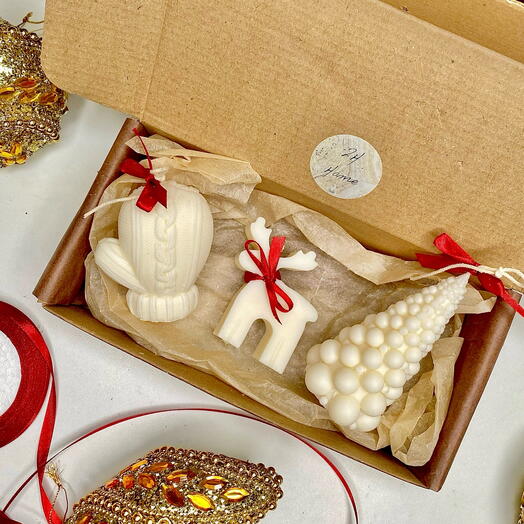 Подарочный набор новогодний свечей из соевого воска