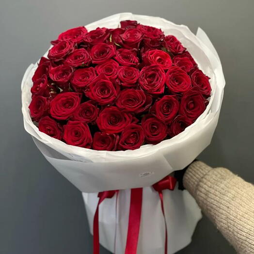 Букет красные розы 🌹