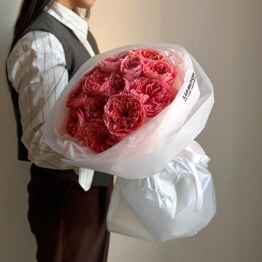 Букет "13 пионовидных роз Pink Expression"