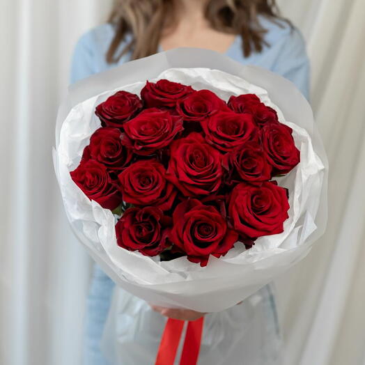 ️️️🌹🌹🌹Букет из красных роз сорта "Ред Наоми" 25 шт