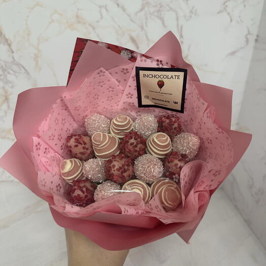 Клубника в шоколаде букет 255