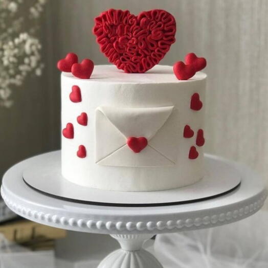 «Письмо любви» — валентинский торт с сердцем