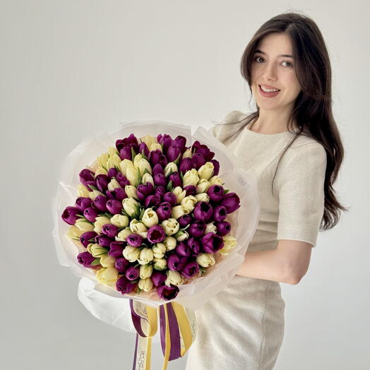 Букет из 101 разноцветного тюльпана