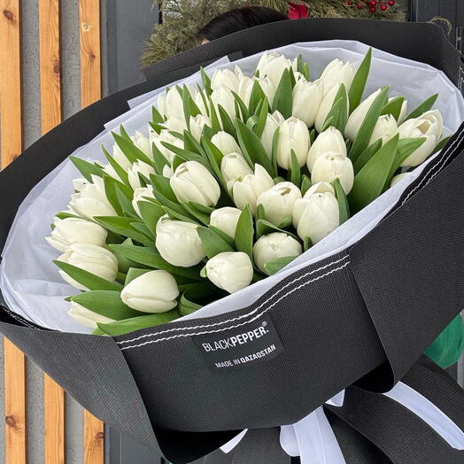 MONOCHROME SPRING EDITION