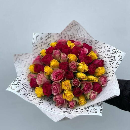 Букет из 51 розы 30 см. яркий микс