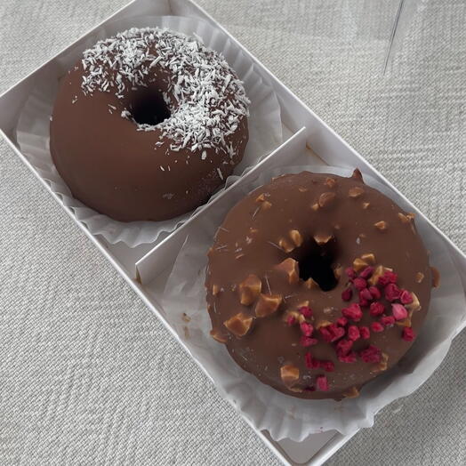 Мини-торт Donut cake 2 шт (Баунти, Ферреро вишня)
