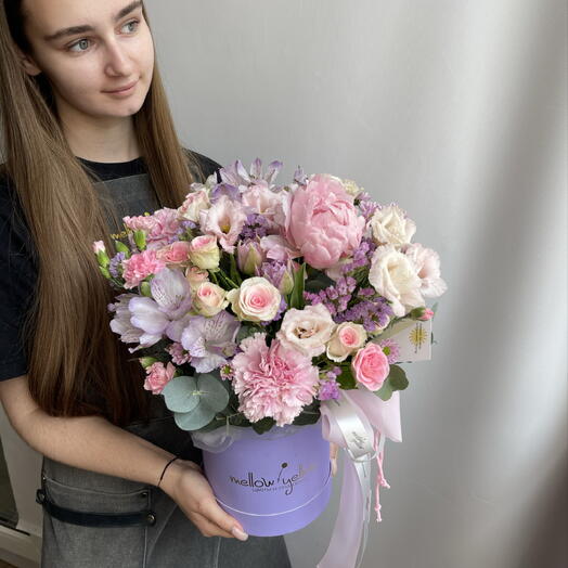 Композиция в нежной гамме