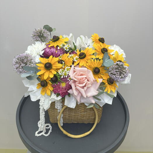 Яркий дофаминовый букет с мини подсолнухами 🌻