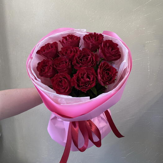 Классический букет из красных роз 🌸