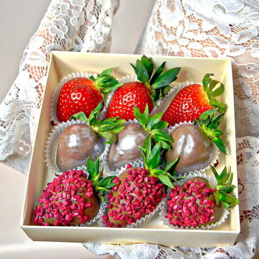 Клубника в шоколаде 9-12* ягод🍓 "Набор 25" сублимировая малина клубника, пищевые блестки и свежая клубника
