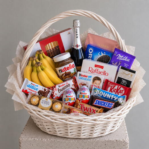 The Grand Treat Basket