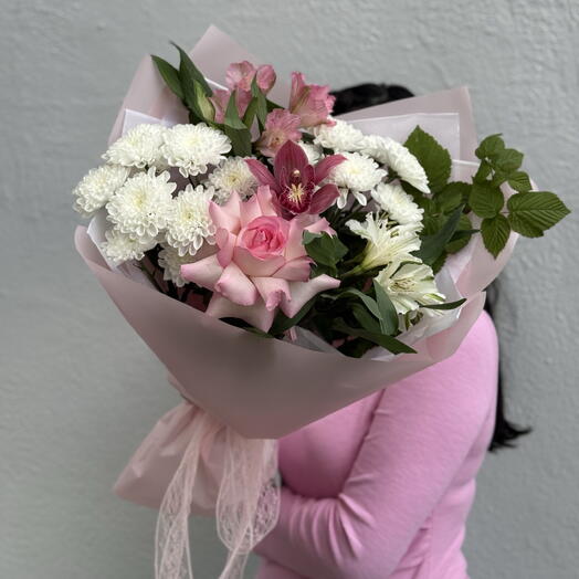 Розовая нежность🎀(хризантема, роза, орхидея и альстромерия) / цветы с доставкой в Уфе