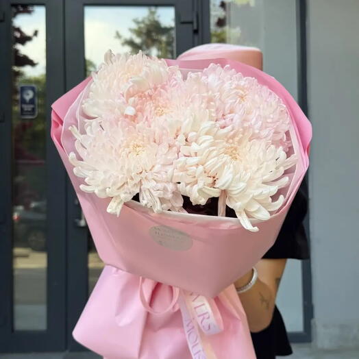 Авторский букет Mouse Flowers:Хризантема