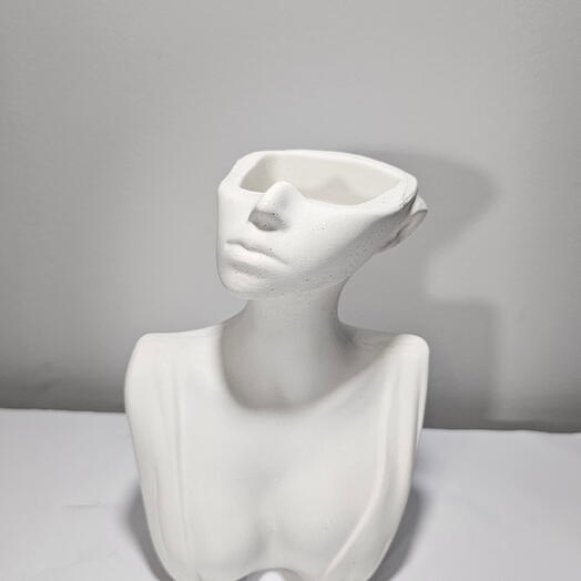 Vase woman head