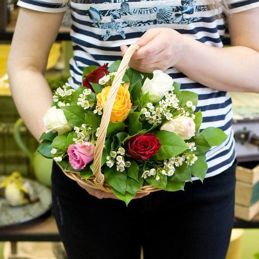 Basket of flowers "Moments of joy"