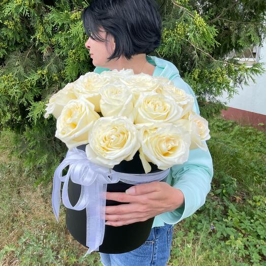 Mono box of peony rose