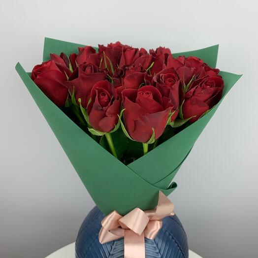 19 red roses 40cm