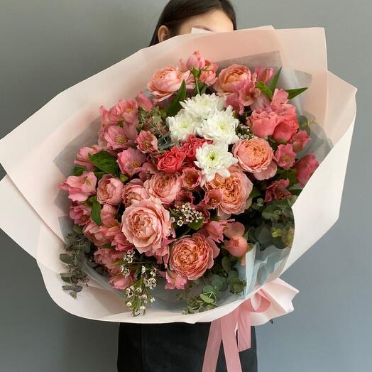 Яркий праздничный букет 💐