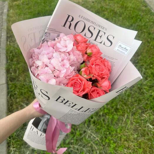 Bouquet of hydrangea bush roses 🫶🏼